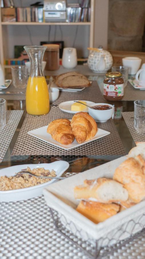 Bed and Breakfast Domaine De La Basse Orme Les Iffs Екстер'єр фото
